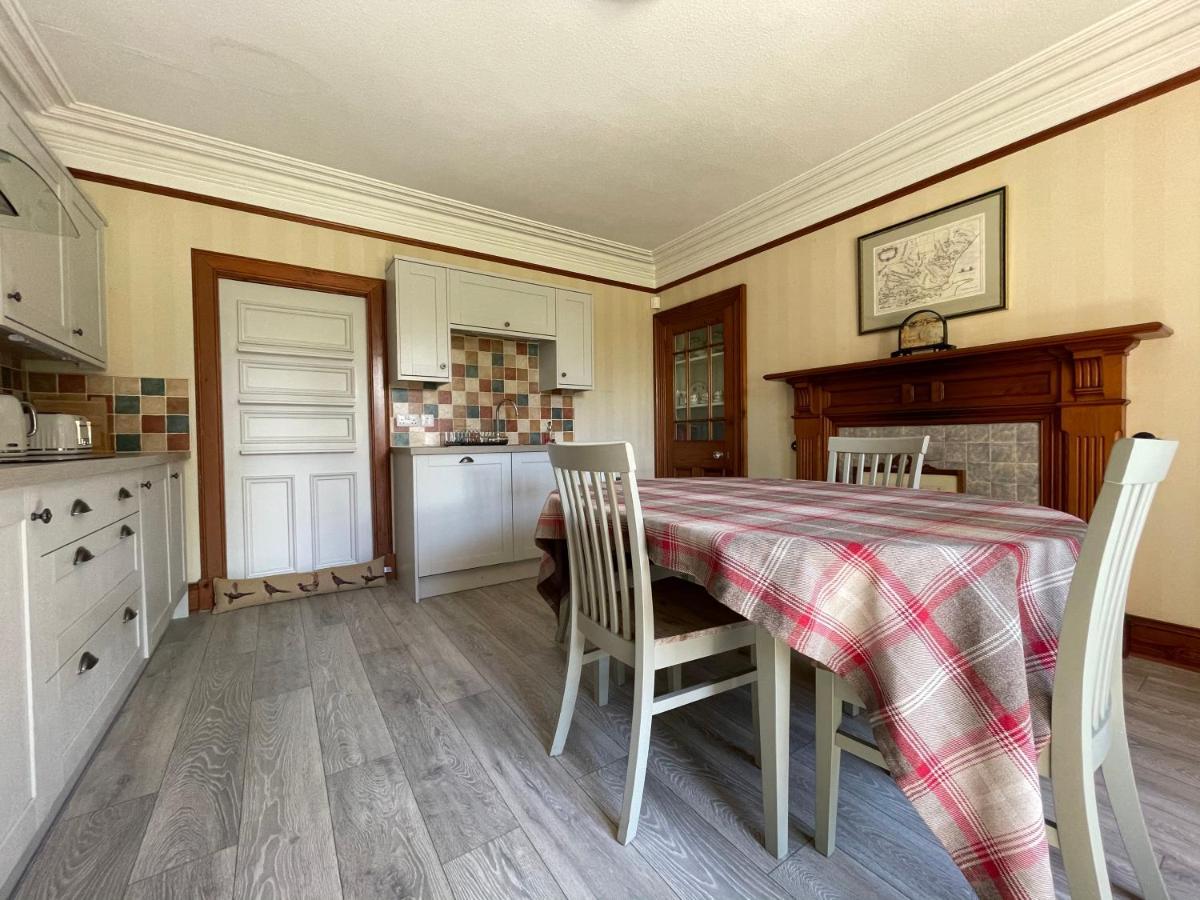 Balloan House Дорнох Екстериор снимка